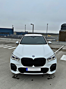 BMW X5 ( RENT VÕI RENT OSTUÕIGUSEGA ) (3 foto / 8)