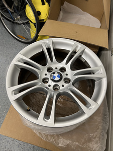 BMW 350 STYLE ORIGINAL 18” ДИСКИ (2 фото из 6)