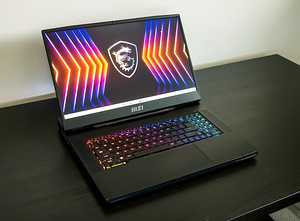 MSI TITAN GT77 — Intel i9 12900HX, NVIDIA GeForce RTX 3080Ti (3 foto / 3)