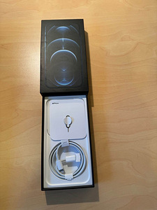 iPhone 12 Pro 256GB Pacific Blue (5 foto / 5)