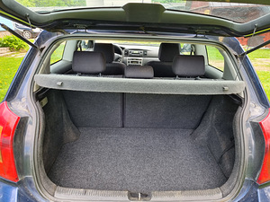 Toyota Corolla D-4D 2003 (11 foto / 14)