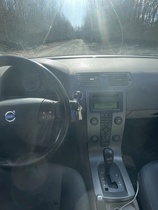 Volvo s40 2005 atm (5 foto / 8)