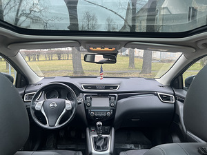Nissan Qashqai Tekna 1.6 120kW (9 foto / 11)