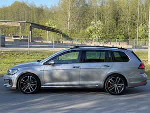 Volkswagen Golf GTD (8 foto / 15)