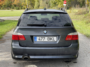 BMW 520d LCI Touring (7 foto / 13)