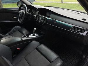 BMW 520d LCI Touring (11 foto / 13)