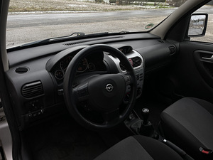 Opel Combo Tour 1.7 CDTI (12 фото из 15)