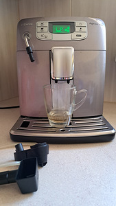 Saeco Intelia EVO (1 фото из 4)
