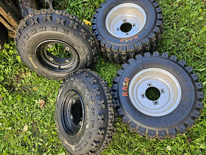 Квадроцикл yfz 450cc (8 фото из 10)