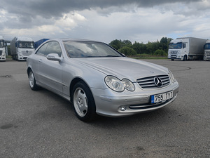 Mercedes benz (4 foto / 8)