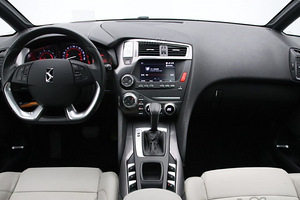 Citroen DS5 2018,automaat. 2,0 133kw (1 foto / 4)