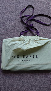 Ted Baker clutch (7 foto / 7)