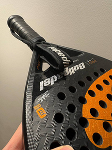 Padel reket BULLPADEL HACK 03 COMFORT 2024 (6 foto / 8)