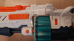 Nerf mängurelv Zuru X-Shot pöörleva trummeliga,kaasa 80 kuul (4 foto / 8)