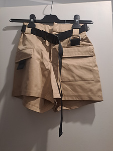 Lühikesed püksid (1 foto / 1)