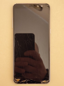 Samsung Galaxy A13, Samsung Galaxy A8 (5 foto / 5)