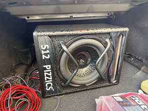 Subwoofer Pizzics S12 300W (1 foto / 4)