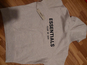 Fear of God Essentials – Light Oatmeal (3 foto / 3)