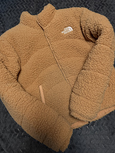 The north face puffer jacket xs brown (3 foto / 3)