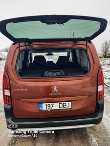 Peugeot Rifter Allure L1 1.5 blueHDi 100 75kw (3 foto / 15)