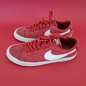 Nike tennised nr 41 (1 foto / 7)