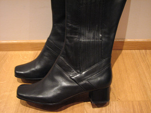 Uued Clarks saapad nr 38,5 (5,5 UK) (2 foto / 3)
