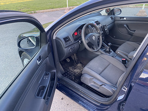 Vw golf 5 1,9 tdi (6 foto / 7)