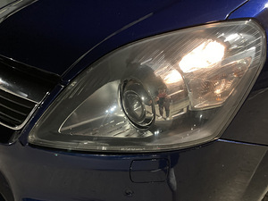Opel Zafira 1.9.cdti 7koht (9 foto / 12)
