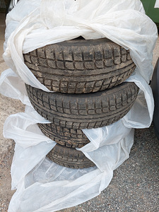 225/60R17 (1 фото из 6)