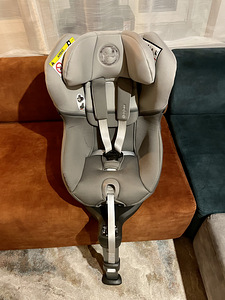 Cybex Sirona S i-Size 45-105cm turvaool, Soho Grey (1 foto / 3)