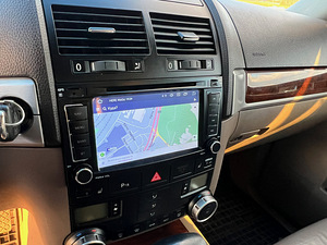 Volkswagen Touareg Highline FL 3.0 V6 165kW (10 foto / 14)