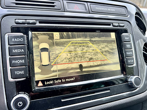 Volkswagen Tiguan Highline (12 foto / 15)