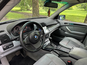 BMW x5 3.0 135 кВт (6 фото из 14)