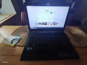 Acer aspire v 17 12gb ram, gtx960m, i5 1tb hdd, 120gb m2 ssd (2 foto / 3)