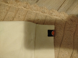 Müün ellesse kampsunit (2 foto / 3)