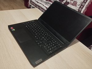 Lenovo Ideapad gaming 3 15ACH6 (1 foto / 1)