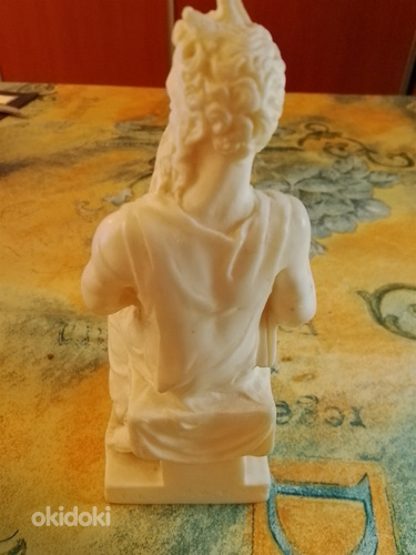 Kreikkalainen mose patsas