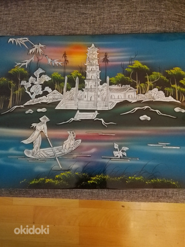 NÄKIN KENKÄ KIILTVÄ PINTAINEN MERI MAISEMA TAULU AASIA