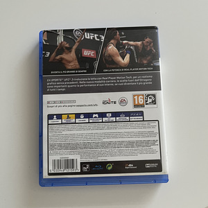 UFC 3 PS4 Game (3 foto / 3)