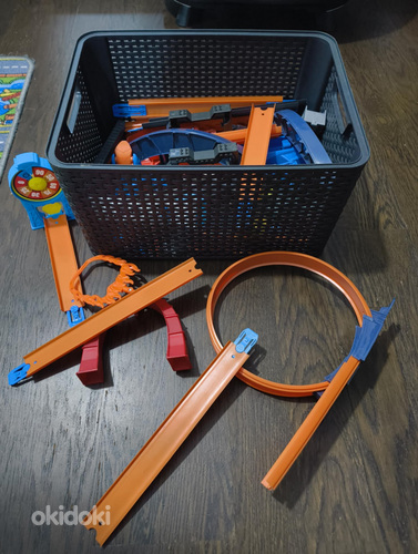 Треки HotWheels