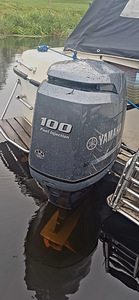Paadimootor YAMAHA F100, töötunde 265H. (6 foto / 10)