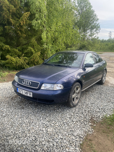 Audi a4 b5 1996a (фото #1)