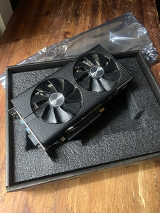 Продам видеокарту Rx580 (1 фото из 4)