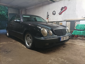 Мерседес бенц w210 e320cdi (4 фото из 4)