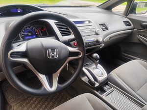 Honda Civic (6 foto / 11)