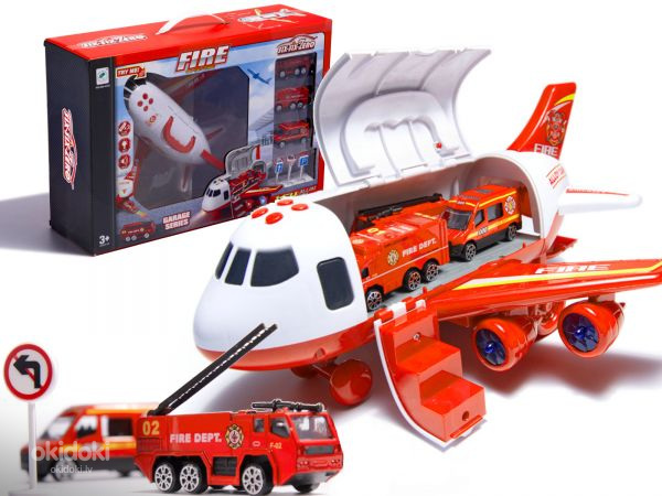 Lidmašīna + 3 ugunsdzēsēju mašīnas (6684_2) (foto #1)
