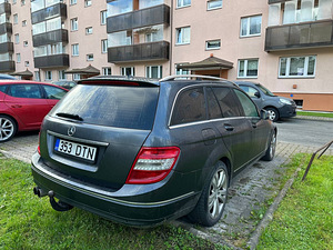 Mercedes Benz C200 (4 foto / 6)