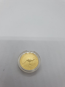 Kuld-999,9-Austraalia-Känguru-1/4-untsi-kuldmünt-2008