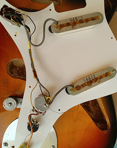 Guyatone LG-23 (7 фото из 7)