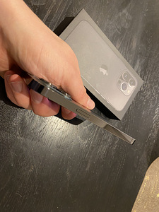 iPhone 13 Pro 128 ГБ (2 фото из 5)